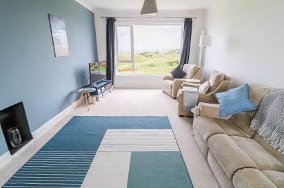 Seacoast Cottage 4