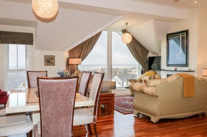 Seaview 6