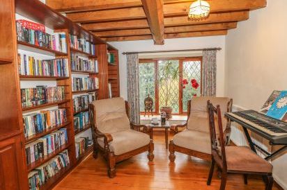Shells dog friendly holiday cottage, Washford, South West England  5