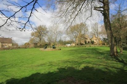 South Hill Farmhouse 3