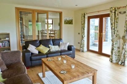 South Milton Cottage 4