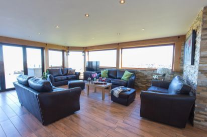 Sparrows Nest 23
