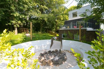 Sparrows Nest 94