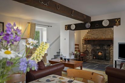 Stable Cottage 6