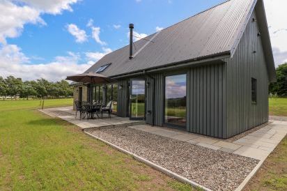 Strawberry Cottage 2