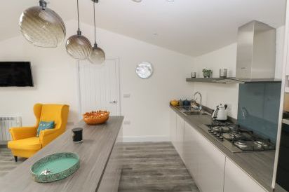 Summerhouse 12