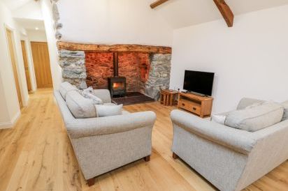 Tŷ'n Lôn Bach 14