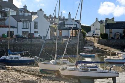 Excellent Coastal Cottage 3