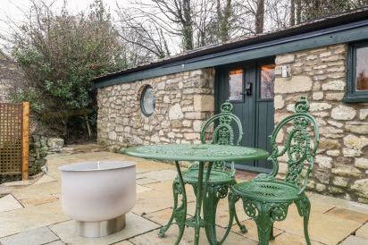 The Bolt Hole 4