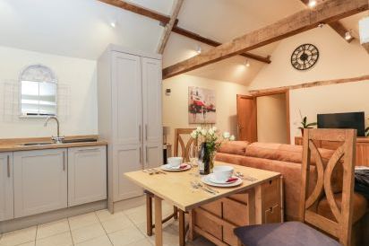 The Cattle Byre 5