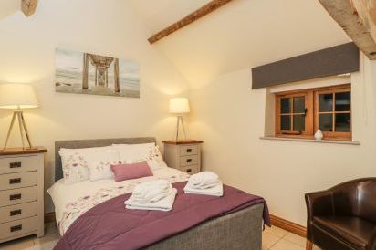 The Cattle Byre 10