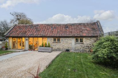 The Cattle Byre 12