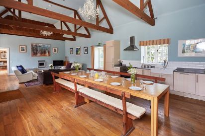 Luxury large group accommodation