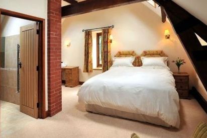 The Granary- 5 Star, Gold Award Winning Barn Conversion 6