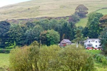 The Old Barn Pet-Friendly Holiday Cottage, North Wales  3