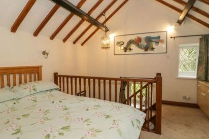 The Old Barn Pet-Friendly Holiday Cottage, North Wales  11