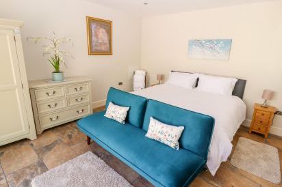 The Old Coach House 14
