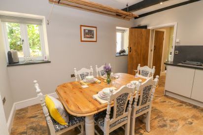 The Old Coach House 10