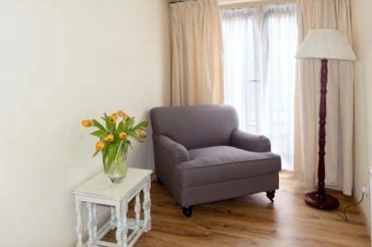 The Old Forge Terrace Cottage, South Coast, Sussex 4