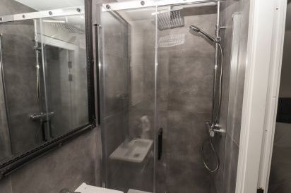 The Poppy Fields Abode 13