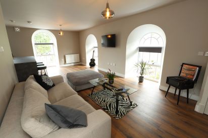 The Poppy Fields Abode 5