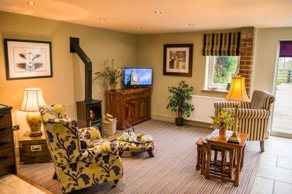 The Stables Holiday Cottage 3