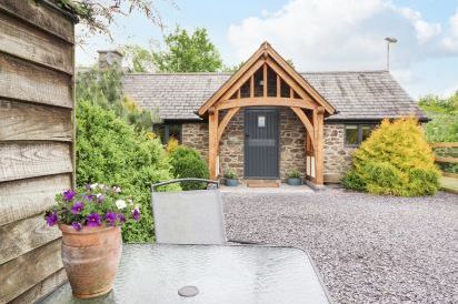 The Talkhouse Cottage 22