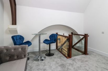 The Vestry 30