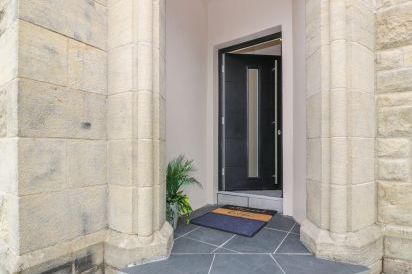 The Vestry 44