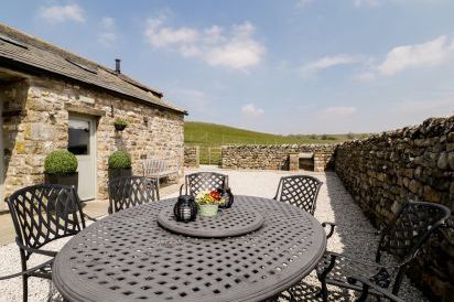 Three Peaks Holiday Barn 32