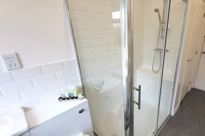 Top Of The Lane Luxury Holiday Apartment 33