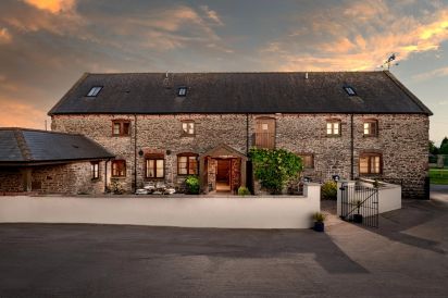 Trevase Granary 