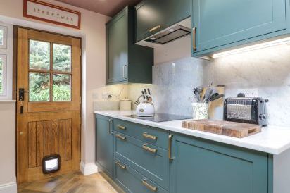 Two Copthorne Cottages 8