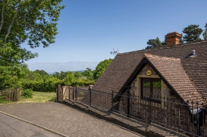Dunster Character Cottage, No. 2 15