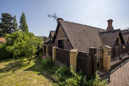 Dunster Character Cottage, No. 2 22