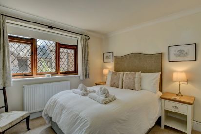 Dunster Character Cottage, No. 2 6