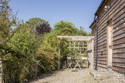 Ty Camlad Converted Barn 18