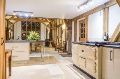 Ty Camlad Converted Barn 9