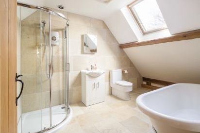 Ty Camlad Converted Barn 15