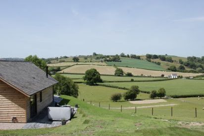 Ty Hiraeth 46