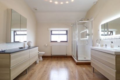 Ty Newydd 49