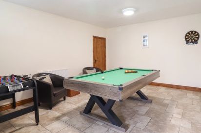Ty Newydd 53