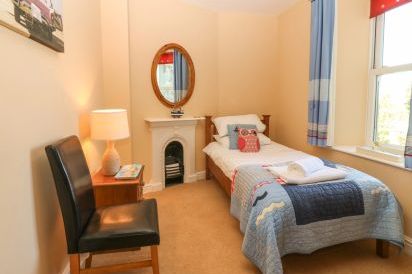 Tyddyn Goronwy Beach Cottage, Talybont, North Wales  36