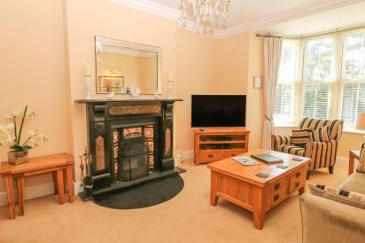 Tyddyn Goronwy Beach Cottage, Talybont, North Wales  7