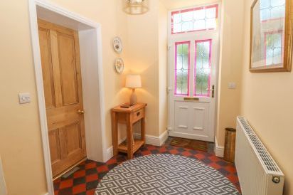 Tyddyn Goronwy Beach Cottage, Talybont, North Wales  3