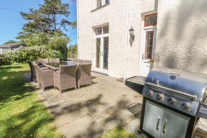Tyddyn Goronwy Beach Cottage, Talybont, North Wales  44
