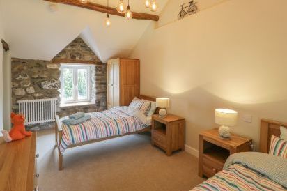 Tyn Ffynnon 28
