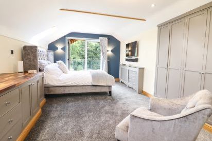 Tyn Y Ceubren Bach at Evelyns Retreat 20