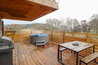 Tyn Y Ceubren Bach at Evelyns Retreat 41