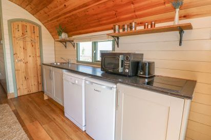Valley View Cabin 8